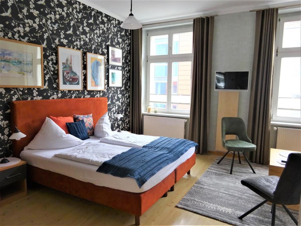 Hotel Pension Zur Faehrbruecke Stralsund Kültér fotó