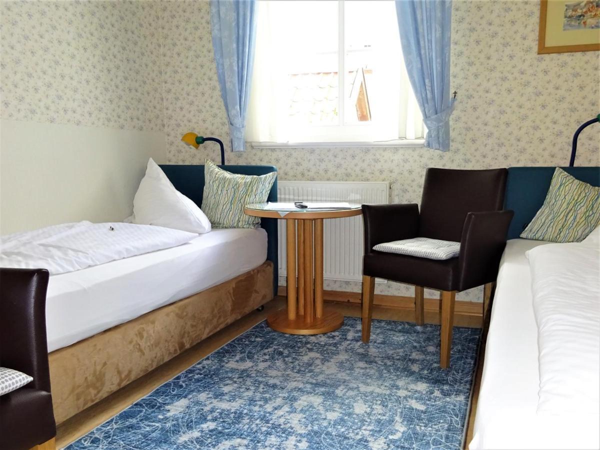 Hotel Pension Zur Faehrbruecke Stralsund Kültér fotó