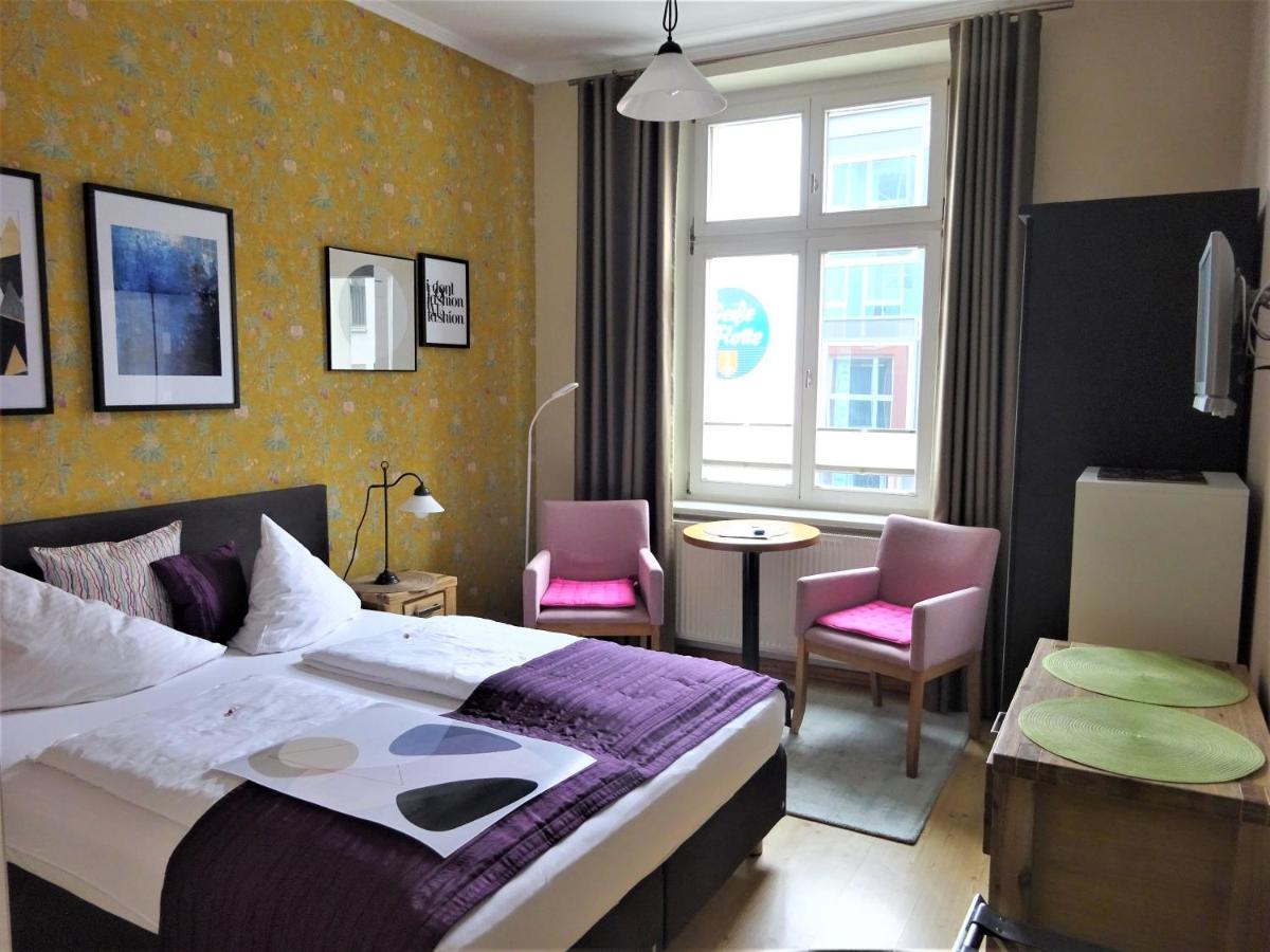 Hotel Pension Zur Faehrbruecke Stralsund Kültér fotó